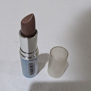 NEW Cover GirlMoisturizing Sandalwood Lipstick